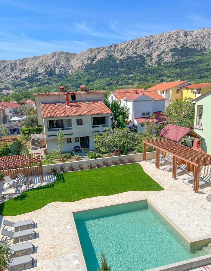 Apartment Baska Mit Poolarea - Krk, Kroatien Exterior photo